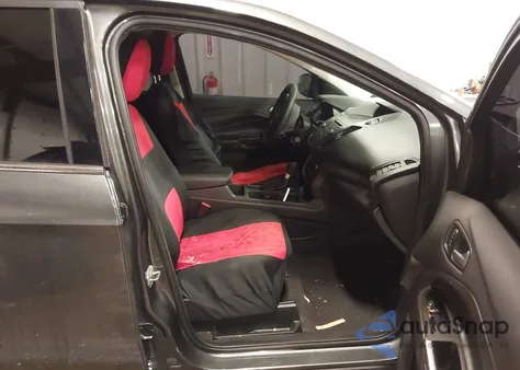 2017 Ford Escape Se z USA, uszkodzony, nr VIN 1FMCU0GDXHUF03903